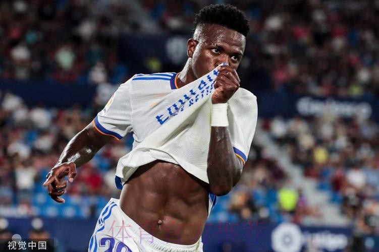 本泽马:维尼修斯非常伤心 最后知道没获奖难受 本泽马:维尼修斯非常伤心 最后知道没获奖难受